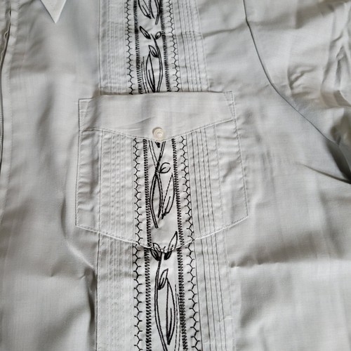 The Genuine Haband Guayabera Zipper Blue Cigar Embroidered Cuban Men's Shirt-Med - Picture 2 of 3