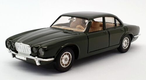 Solido A Century Of Cars 1/43 Scale AED8770 - Jaguar XJ12 - Green - 第 1/4 張圖片