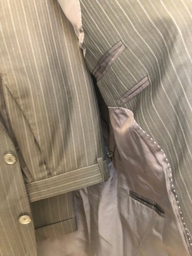Peter Millar Flynn Navy Blue Pinstripe Suit 40R x 36 Ticket Pocket Gorgeous $895 - Picture 4 of 16