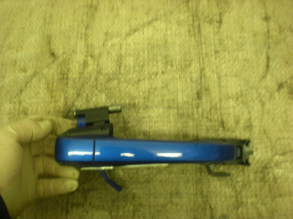 Conjunto de manija de puerta trasera de pasajero Subaru WRX STI 2008-14 OEM P/N 62142FG000 Foto 2 de 4