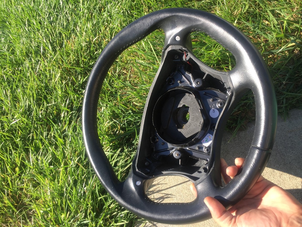 Mercedes-Benz W220 CL55 S55(((AMG)))THICK touch paddle shift steering wheel Mercedes-Benz W220 CL55 S55(((AMG)))THICK touch paddle shift steering wheel