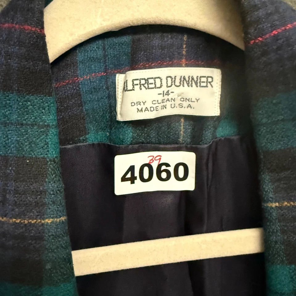 Женский блейзер в клетку Alfred Dunner размер 14 синий и зеленый на пуговицах спереди сделано в США - Изображение 2 из 4