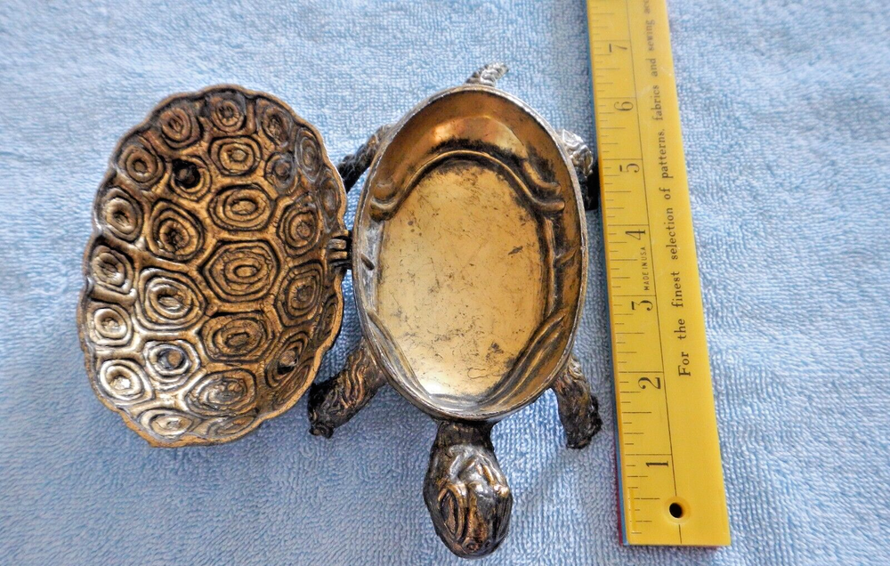 VINTAGE - BRASS - TRINKET BOX - HINGED LID - TURTLE FIGURINE - MADE IN ITALY