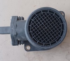 Sensor de flujo de aire másico Bosch 06A-906-461 L para VW - Audi