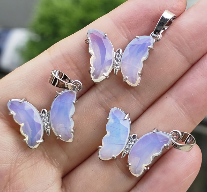 10pcs Opal Gemstone Butterfly Pendants for Reiki Healing Magic Amulet