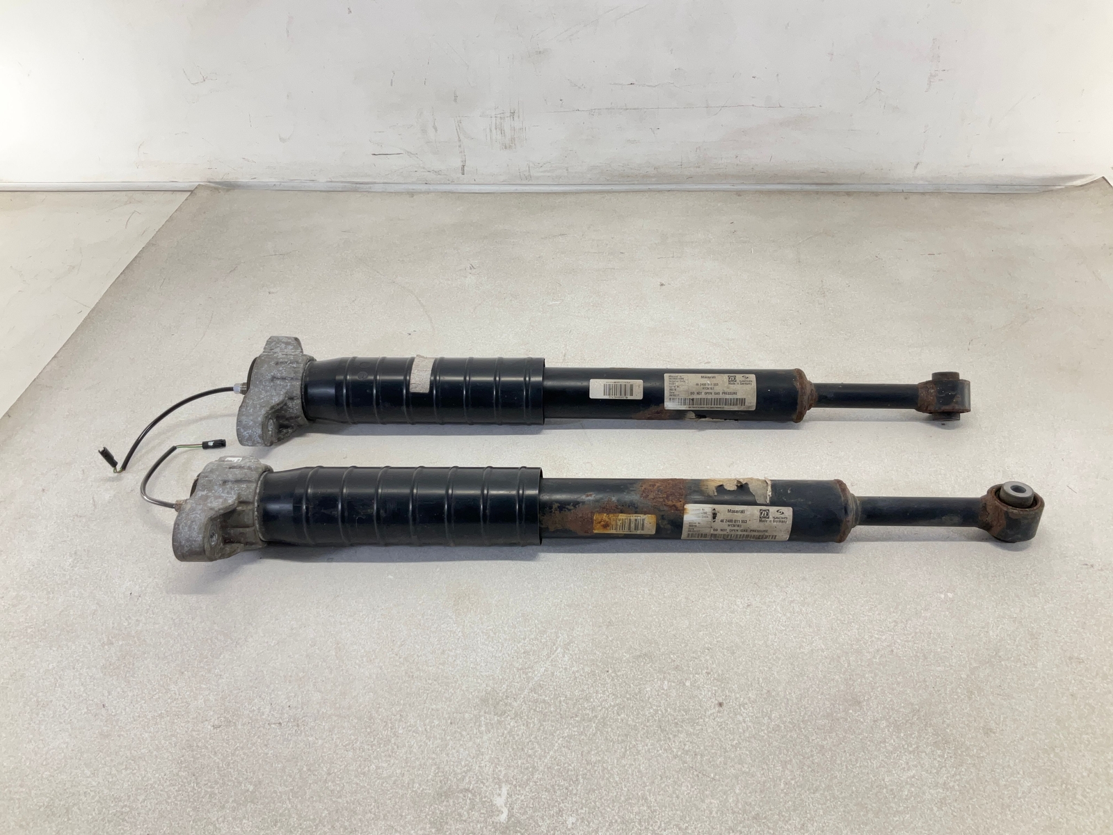 17-20 MASERATI Levante Rear Left Driver & Right Passenger Strut Shock Absorber