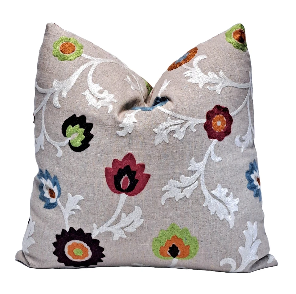 Crewel Embroidered Floral 20" Decorative Throw Pillow Cover linen - Image 3 of 4