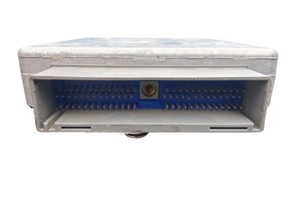 2000 Lincoln Navigator 5.4L ECU ECM Engine Control Module YL1F-12A650-AD - Image 3 of 4