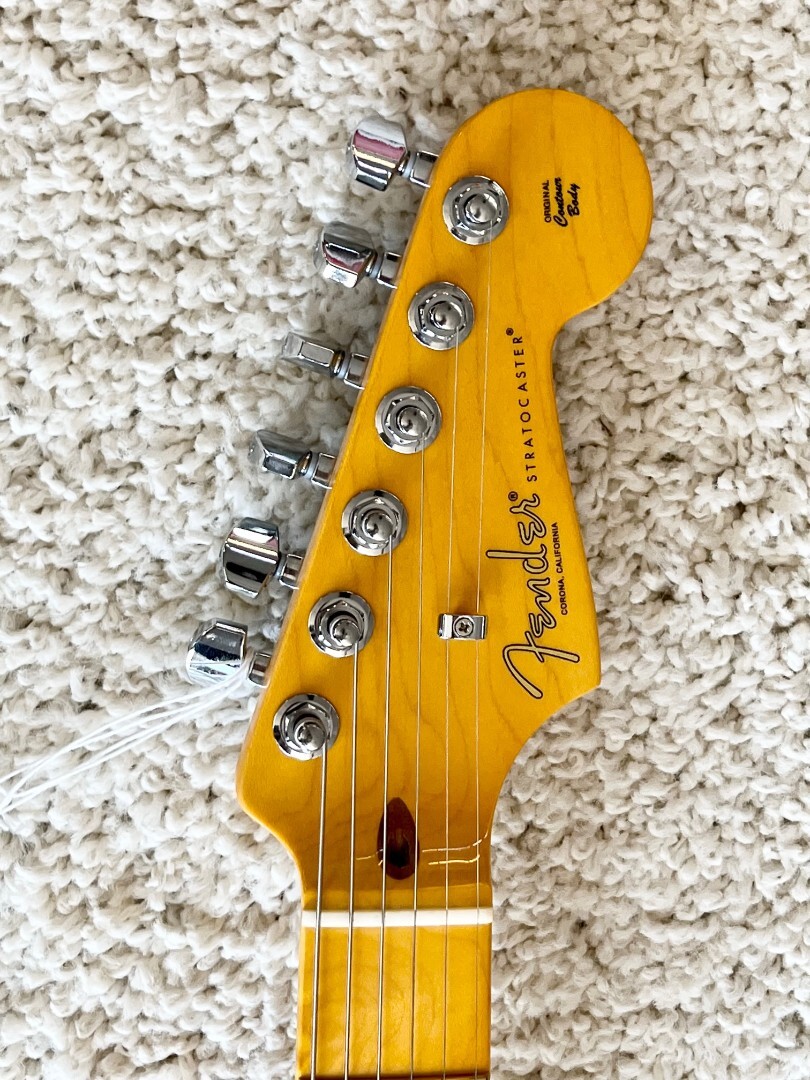 Fender American Professional II Stratocaster, Sunburst with Fender American Professional II Stratocaster, Sunburst with