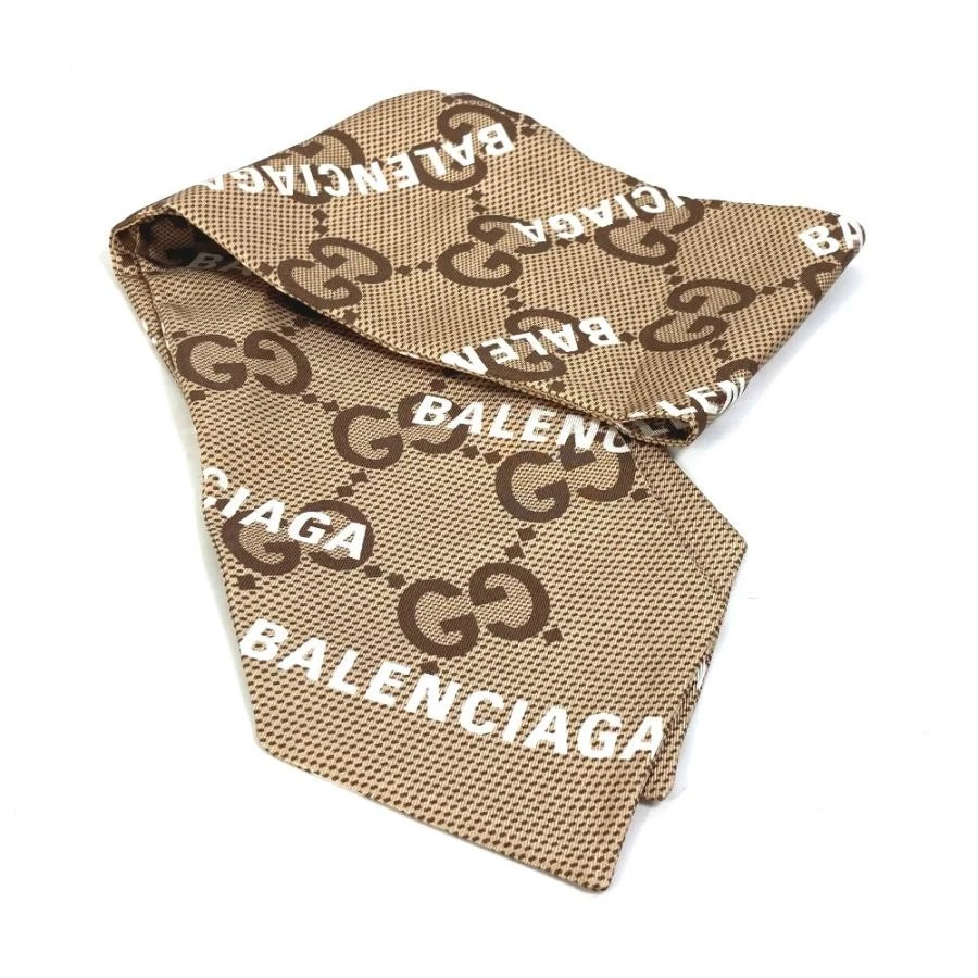 GUCCI Maxi GG Neck Bow The Hacker Project Balenciaga écharpe soie femme beige