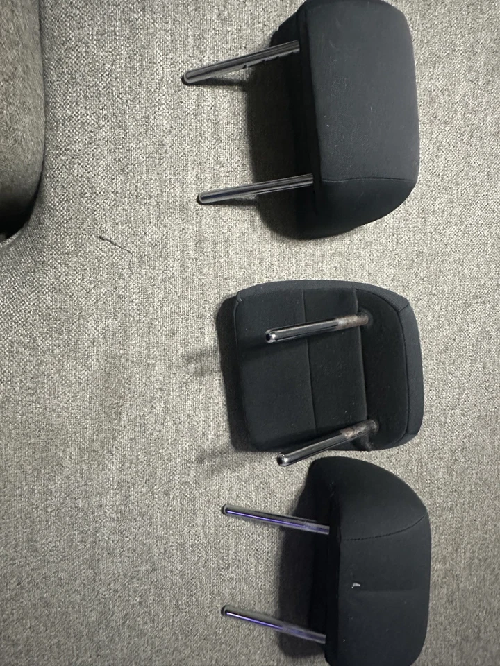 2014-2018 Kia Forte Seat Headrest Rear Head Rest Cloth OEM - Image 3 of 4