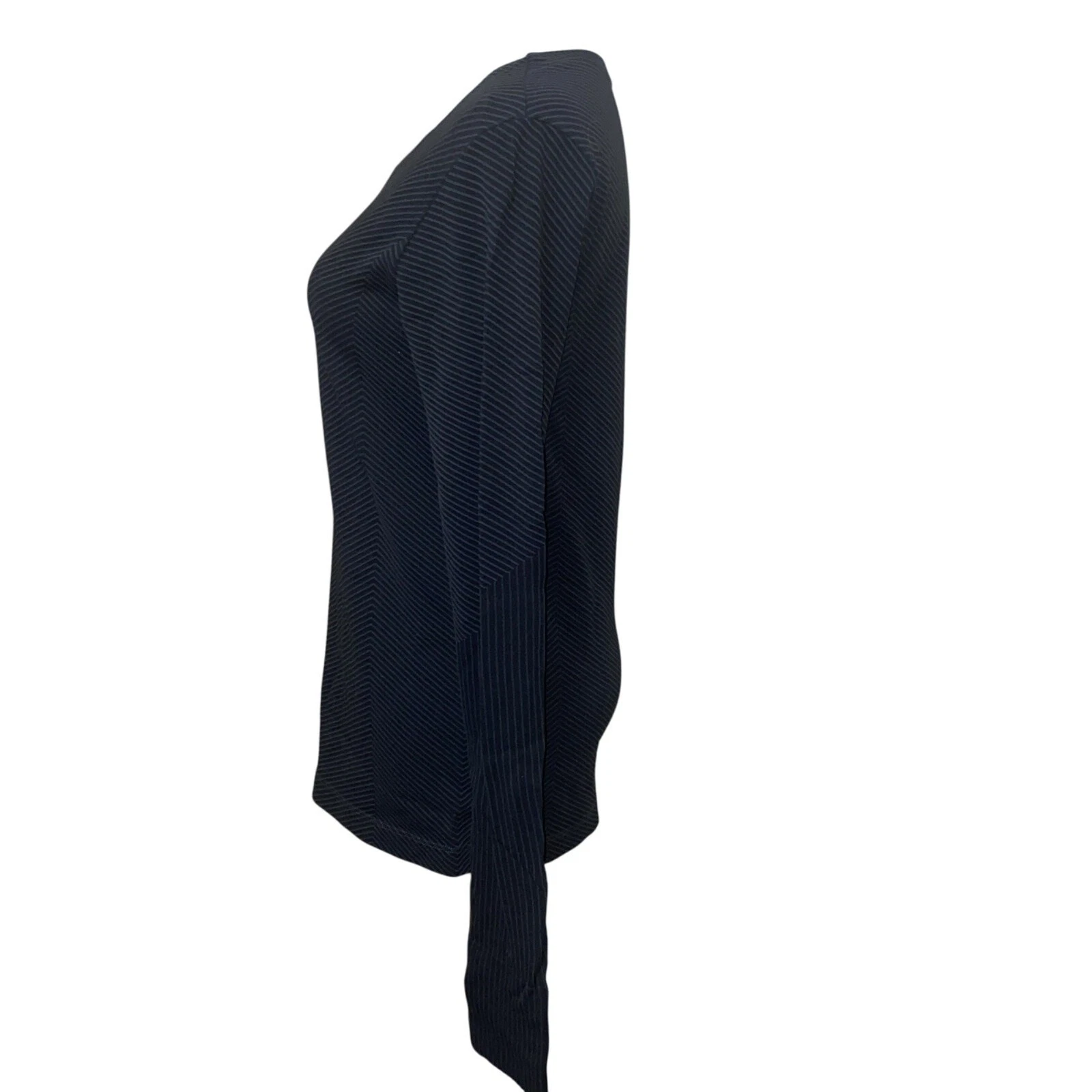 athleta athletic long sleeve shirt