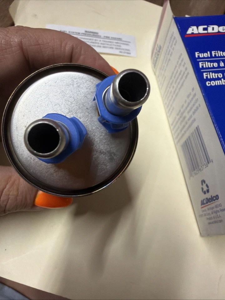 🔥Filtro de combustível NOS GM Chevy Buick Oldsmobile 88983068 ACDelco GF831 - Imagem 3 de 4