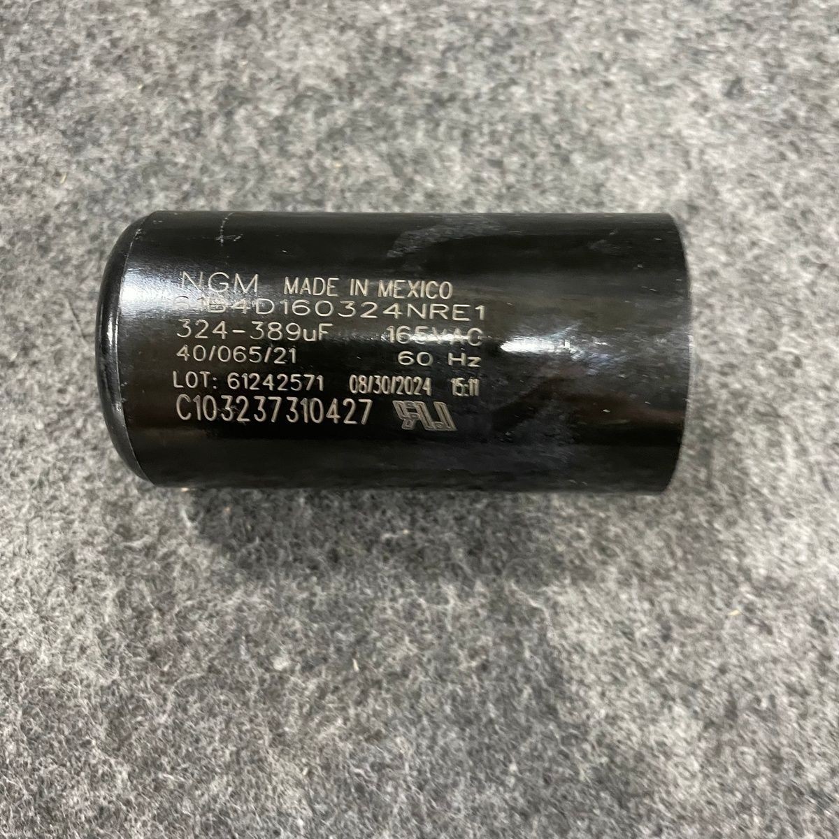 NGM Start Capacitor 324-389uF 165VAC 60Hz, Black