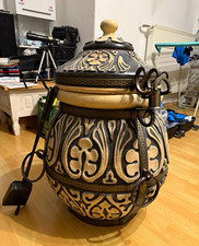 Handgefertigter Tandoor/Tandyr – neu & unbenutzt – komplett mit viel Zubehör
