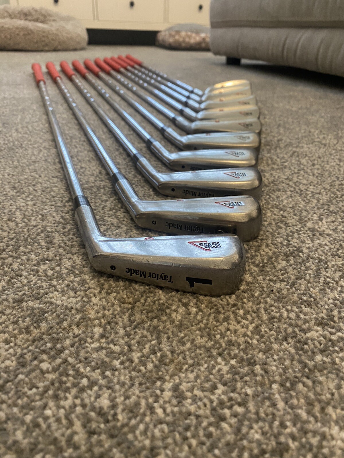 GENTS GOLF CLUBS TAYLORMADE ICW5 IRONS SET 19 & PITCHING WEDGE