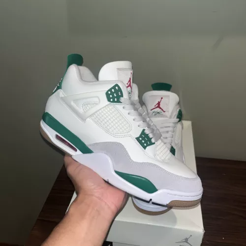 Size 11 - Jordan 4 Retro SP x Nike SB Mid Pine Green