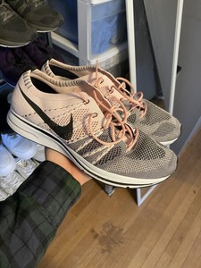 nike flyknit trainer sunset tint