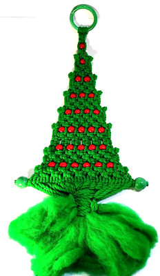 Macrame Christmas Tree Vintage Green,Red Wooden Beaded Wall Hanging Holiday*Read