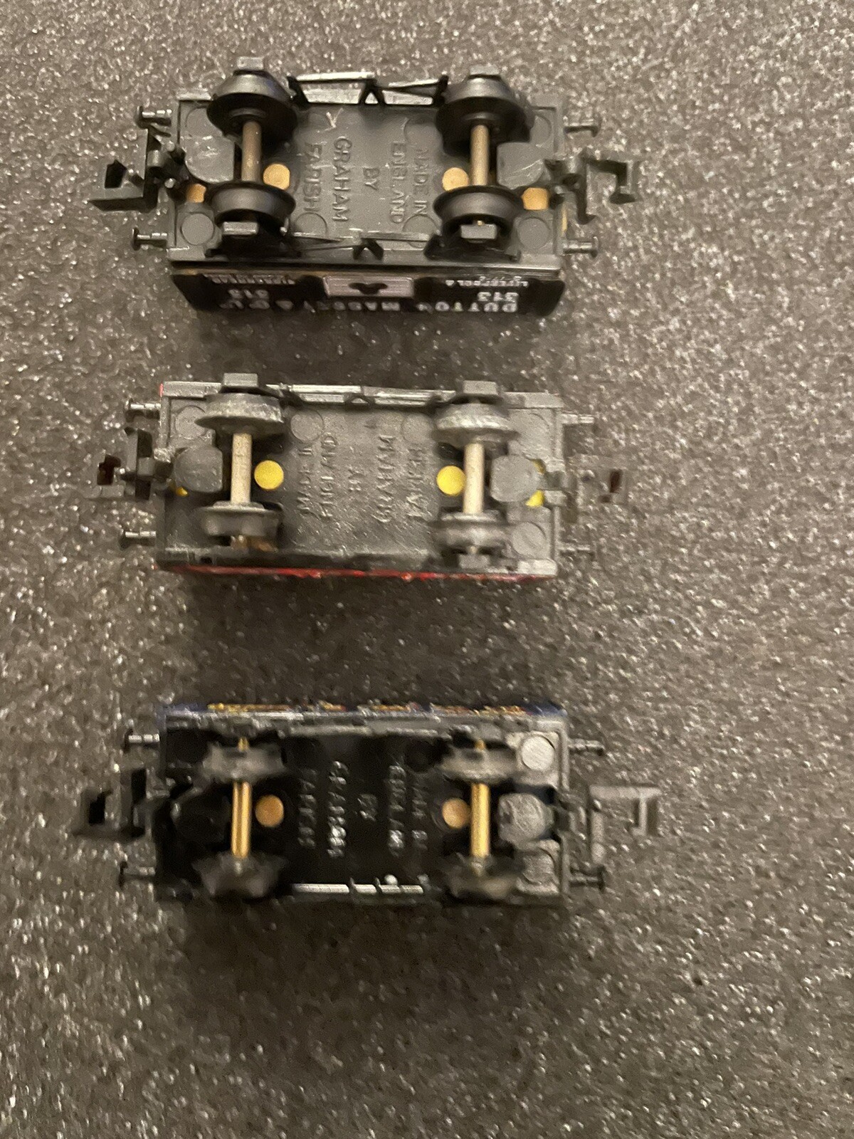 3 Graham Farish N Gauge Pre Owned Mineral Wagons Unboxed But In MINT