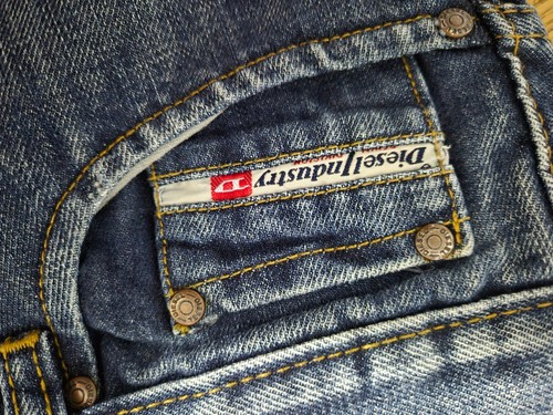 Diesel Blue Jeans - 30 Inch Waist Jeans (UK 12/14) - Picture 5 of 9