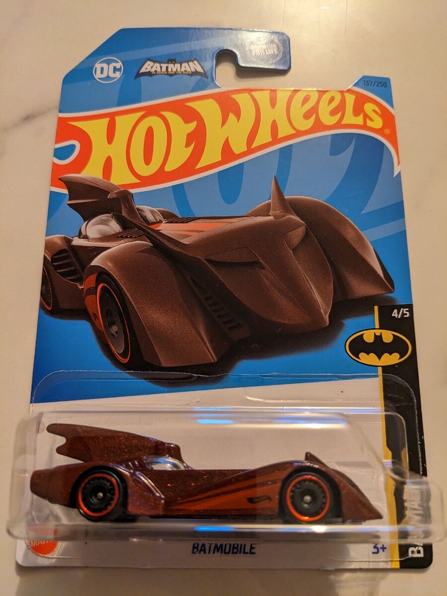 ÚLTIMA UNIDAD Hot Wheels Batmobile Batman 4/5 (137/250) HKG98