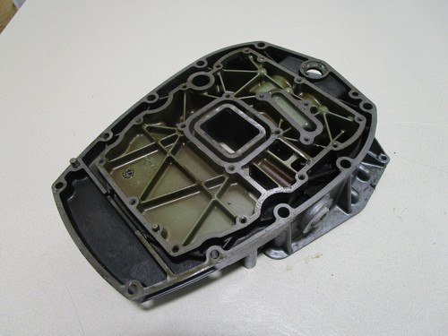 6D8-41137-00-94 Yamaha 75 Hp 4 Stroke Outboard Exhaust Guide Adaptor Plate 2006 - Foto 4 di 9
