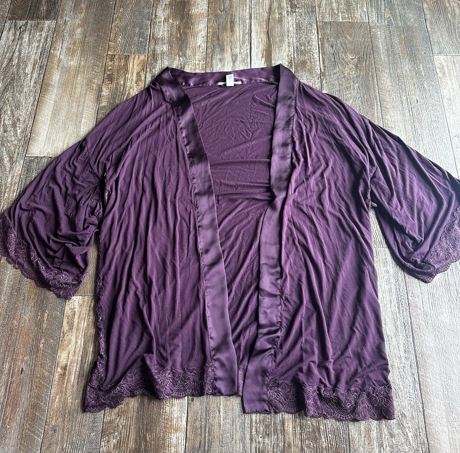 Victoria's Secret Purple Sexy Lace Trim Kimono Robe Tie Soft Lightweight M/L