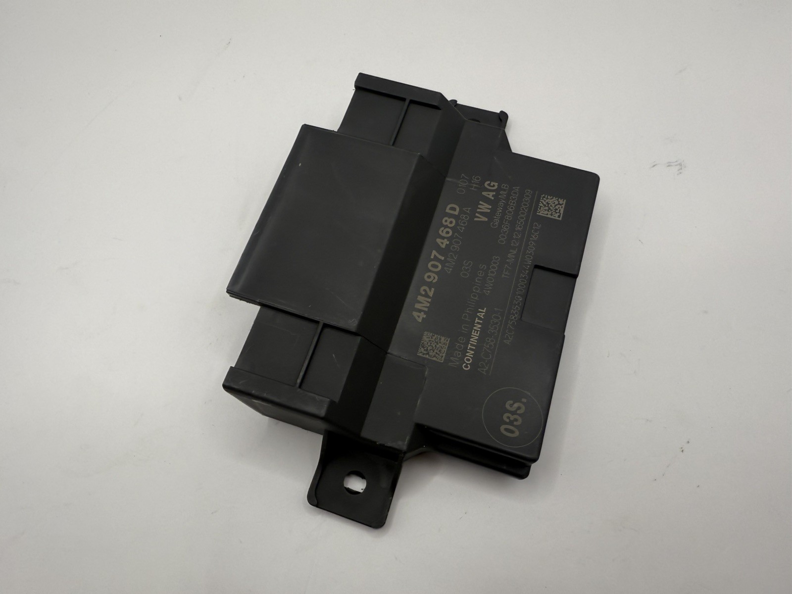 2018 Bentley Bentayga Interface Gateway Control Module Unit 4M2907468D