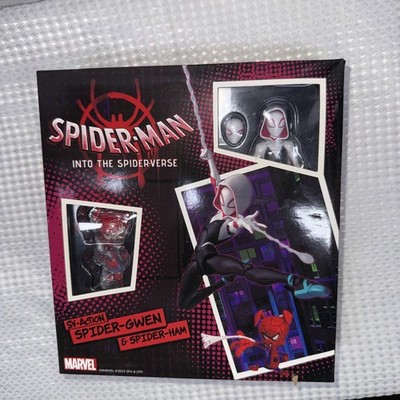 Sentinel Spider-Man Into the Spider-Verse SV Figures: Spider-Gwen & Spider-Ham
