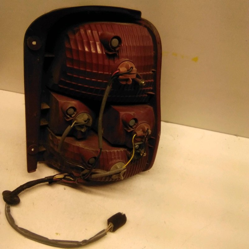 SX. FANALE POST. KIA CARNIVAL 1A SERIE 2.5 V6 24V Mnv 9c1eaa 3K54A51160