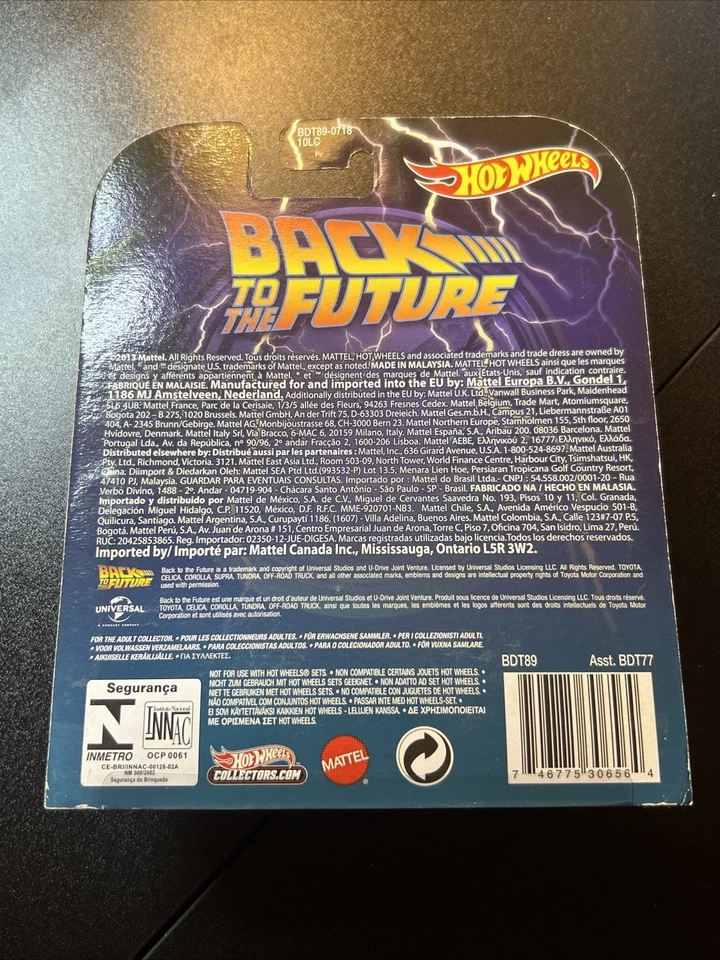 HOT WHEELS 2014 RETRO ENTERTAINMENT BACK TO THE FUTURE 1987 TOYOTA PICKUP - Image 4 of 4