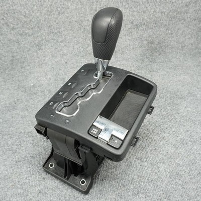 2005-2007 Jeep Grand Cherokee Automatic Floor Gear Shift Shifter Assembly 4WD