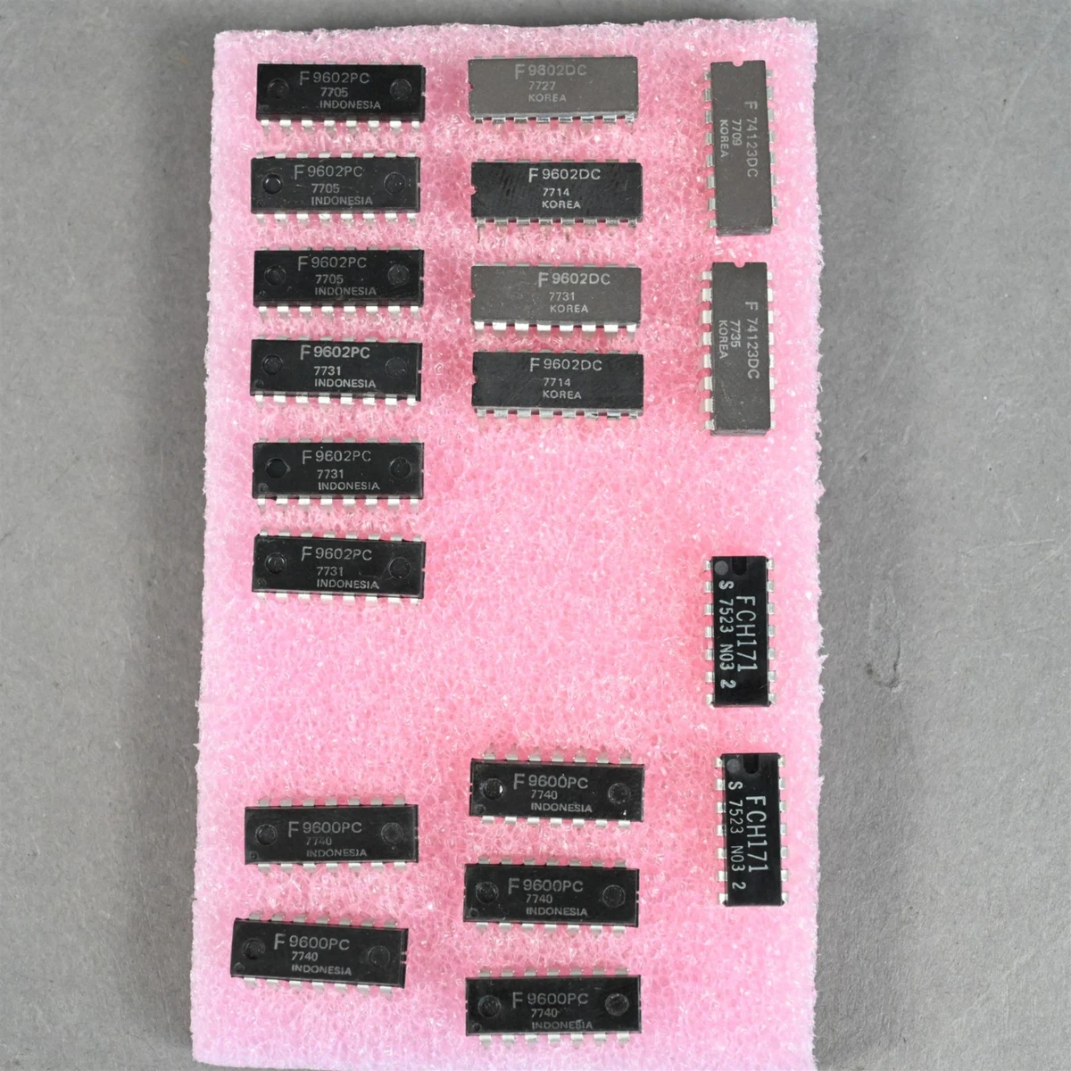 Fairchild MOSTEK ICチップ 4点セット Fairchild Industries Integrated Circuits (ICs) for sale | eBay