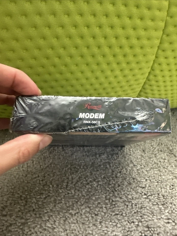 Rosewill RNX-56CX 56K V.92 Software-Based Data/Fax PCI Modem Adapter Card - Image 3 of 3