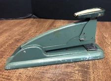 Swingline Speed Stapler No. 4 Teal Blue Green Vintage MCM Art Deco Approx. 8.5"