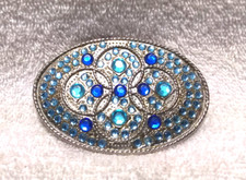 Blue Sparkling Rhinestone Filled Oval Buckle 4 Circles Center Great Vintage