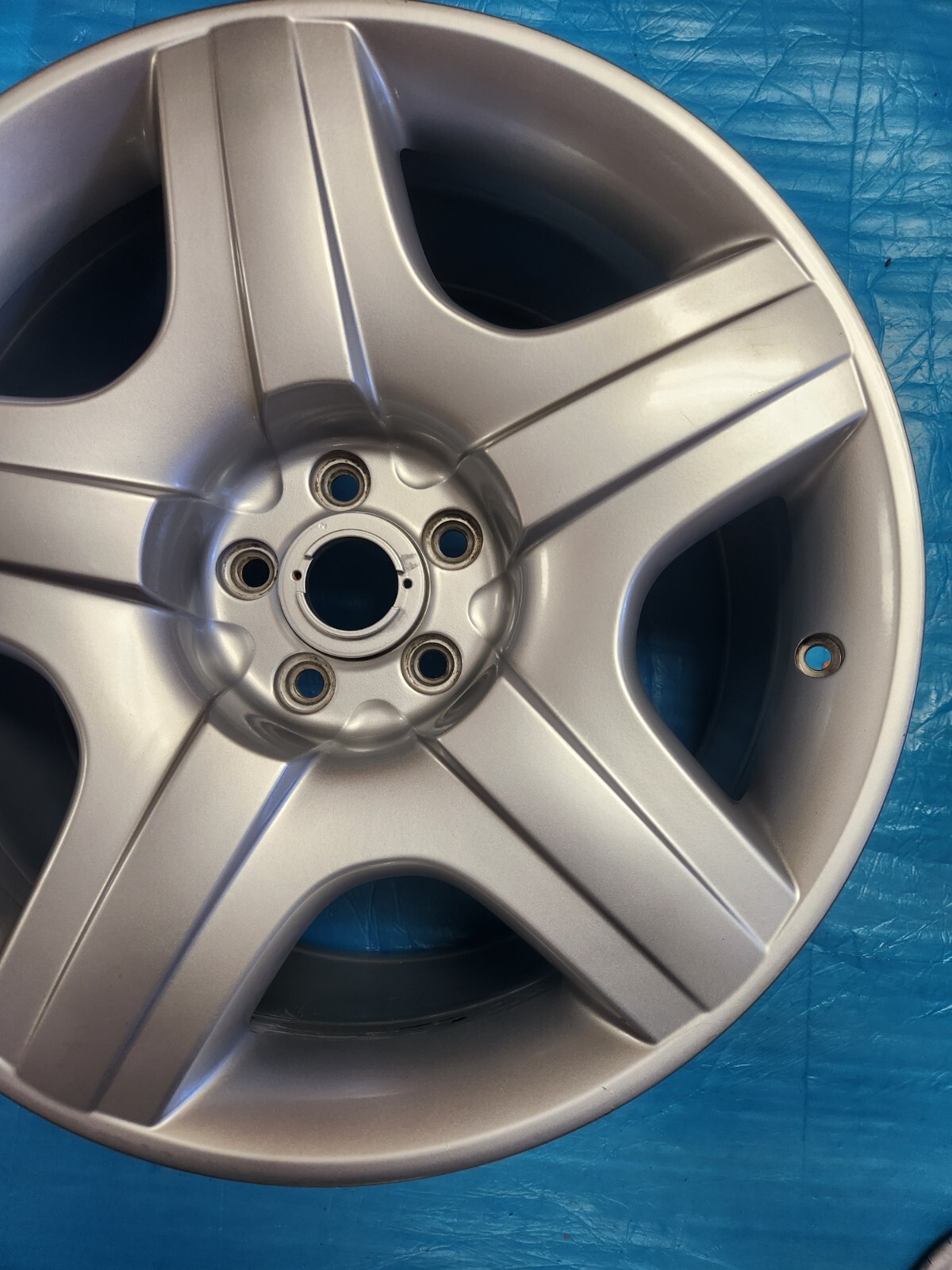19" BENTLEY CONTINENTAL OEM SILVER WHEEL RIM 2006-2010 19x9