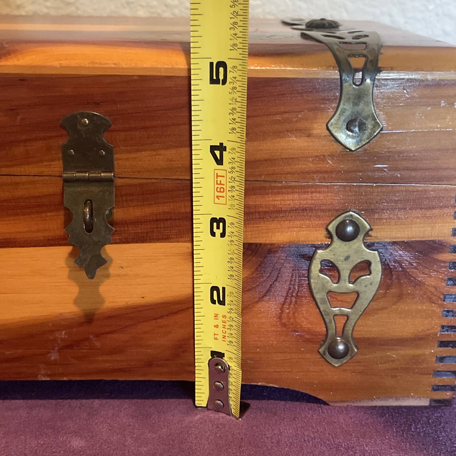 VTG Cedar Box For Jewelry, Trinkets Great Decorative Brass Trim