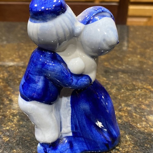 Set of 2 Delft DAIC DECO Kissing Dancing Boy and Girl Figurines - Picture 8 of 12
