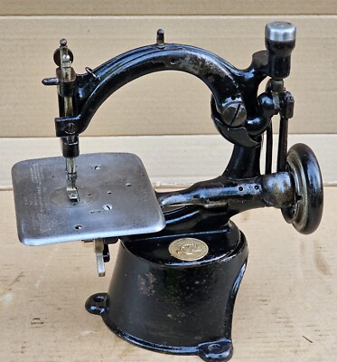 Willcox and Gibbs Chain stitch Antique Sewing machine | eBay