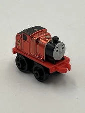 THOMAS & FRIENDS Minis Train Engine  JAMES (#5) H04A 2014 Metallic Red