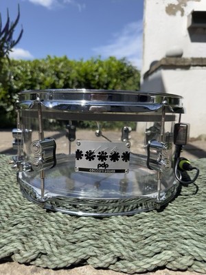 DW PDP 12'' x 6'' Chad Smith Acryl Snare Drum mit Drumlite LEDs