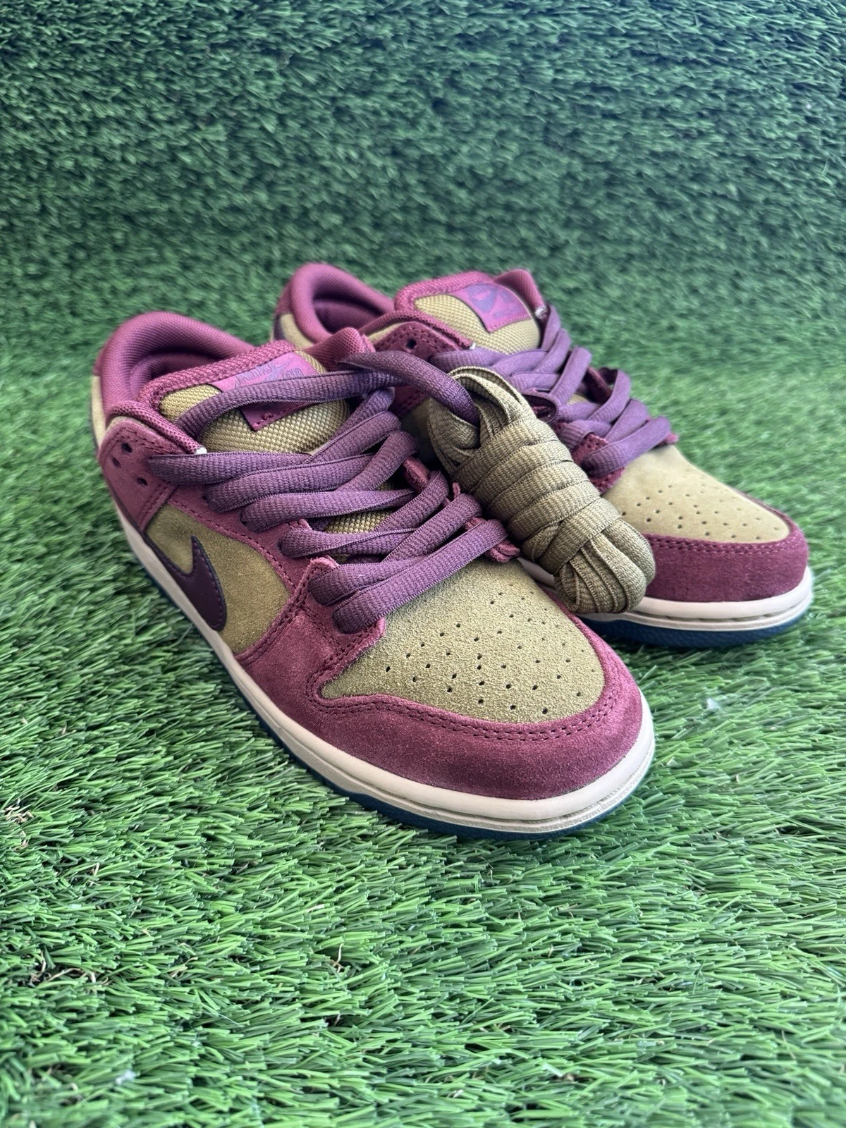 Nike Dunk Low SB Dark Team Red Olive Flak HQ1625-600 Men's 5 Women's 6.5 NEW!