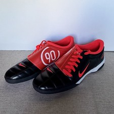 Nike Total 90 Black White Black Bright Crimson M 10.5 Soccer HQ2851-004