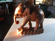 Fantastico 11 pollici Grande statua elefante africano fortunato in legno massello intagliata a mano sbs