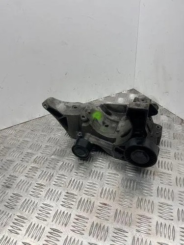 BMW 3 Touring E91 Generatorhalterung 7802639 2.00 Diesel 100kw 2009 22994660