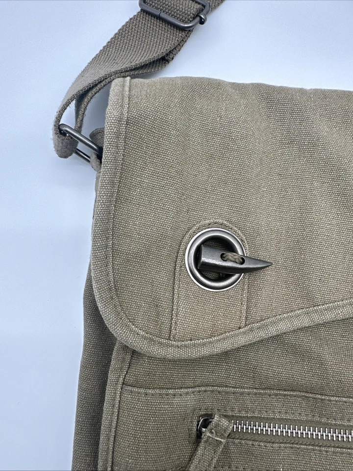 Bolso cruzado Guess verde caqui verde logotipo liso... Foto 4 de 4