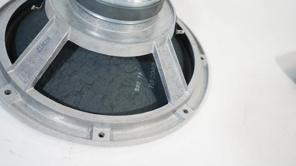 Woofer Cerwin Vega 12 pulgadas HTW12 Foto 4 de 4