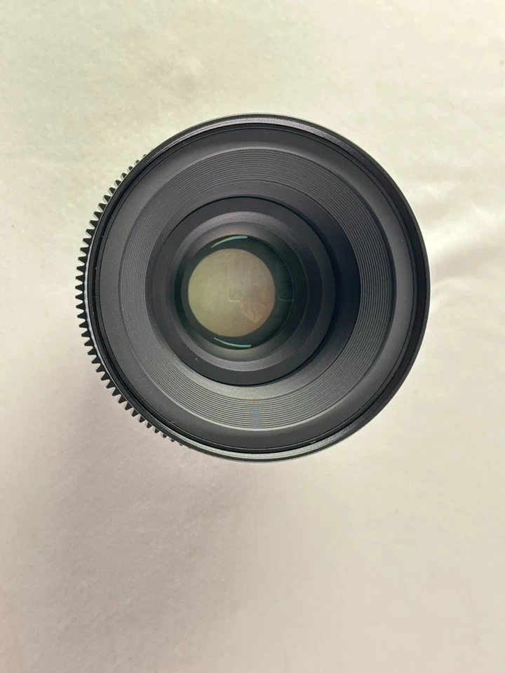 7artisans 35mm T1.05 Vision Series Cine Lens for (APS-C) Sony-E-Mount Camera - Image 3 of 4